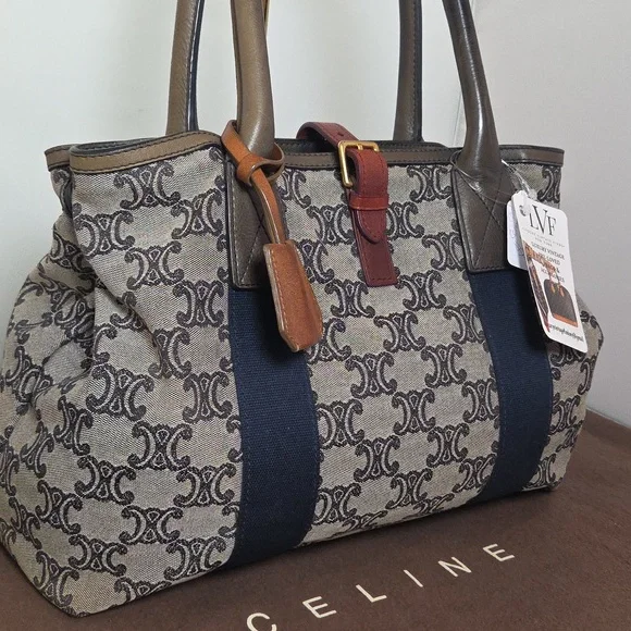 Celine 1980's Vintage Ultra Rare Collectors Piece Canvas/Leather expandable tote - Picture 7 of 17